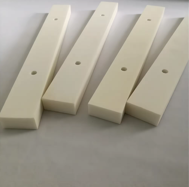 Custom High Temperature Rectangle Machine Part CNC Mechanical Ivory Color 99.5% Alumina Ceramic Rod