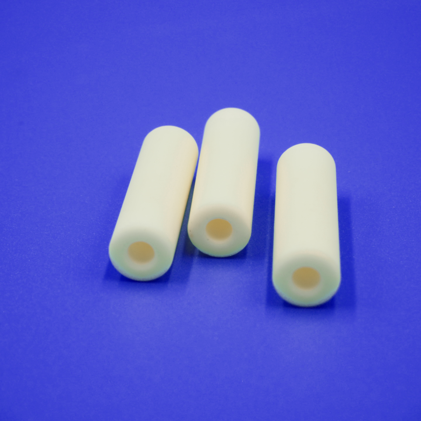 SHENGYIDA Heat Resistant Alumina Ceramic Insulating Bushing Bush Tube 95%-99% Al2O3