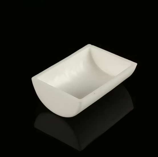 Custom Cylinder With Lid 4 Holes Fire Refractory Laboratory99.8% Ceramic Alumina Boat Crucible